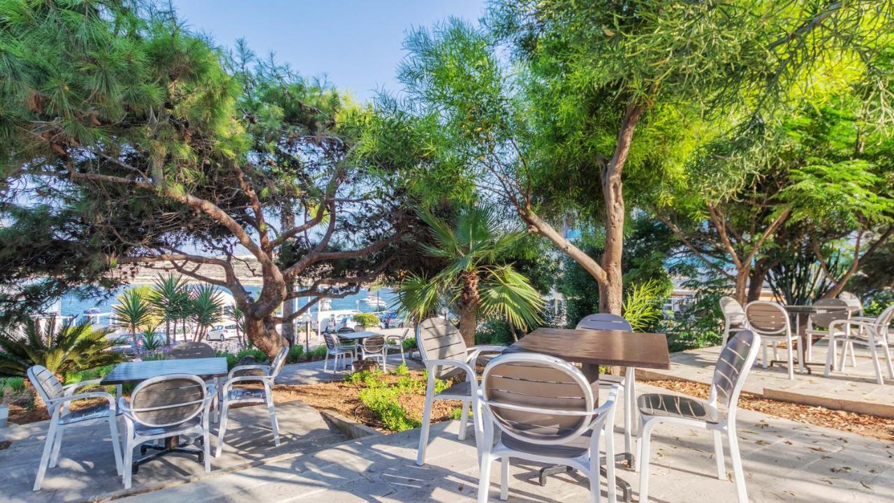 Ax Sunny Coast Resort & Spa San Pawl il-Baħar Kültér fotó